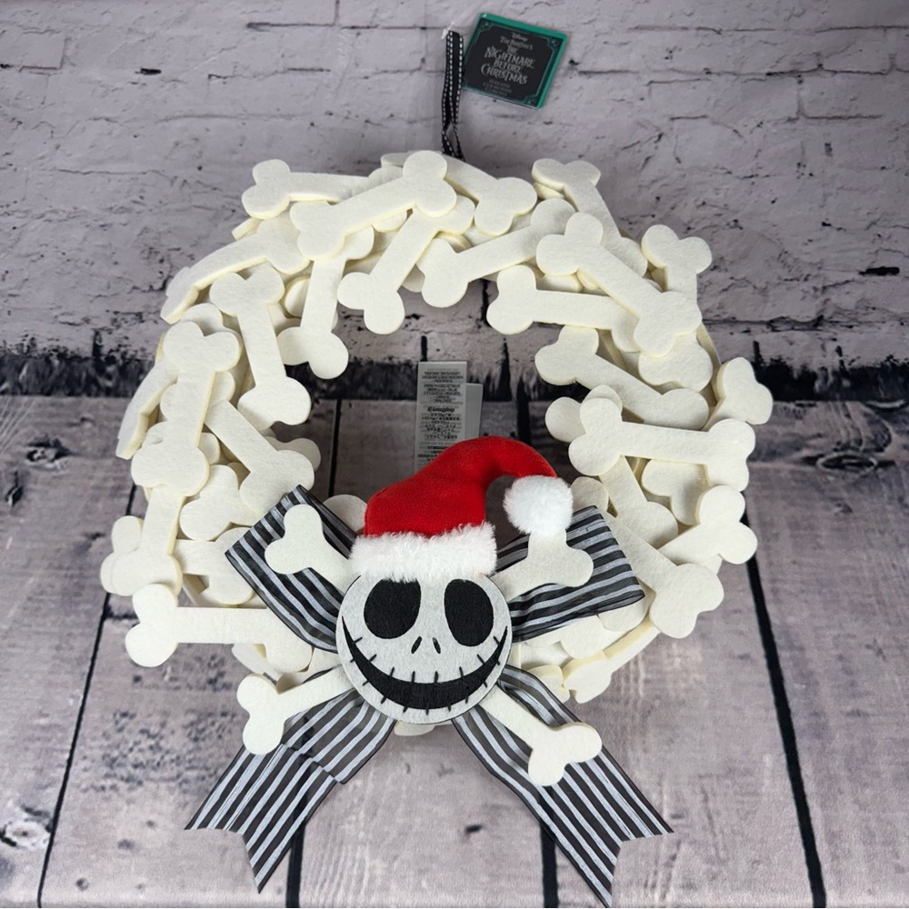 Disney Parks Wreath Nightmare Before Christmas Bones Jack Skellington